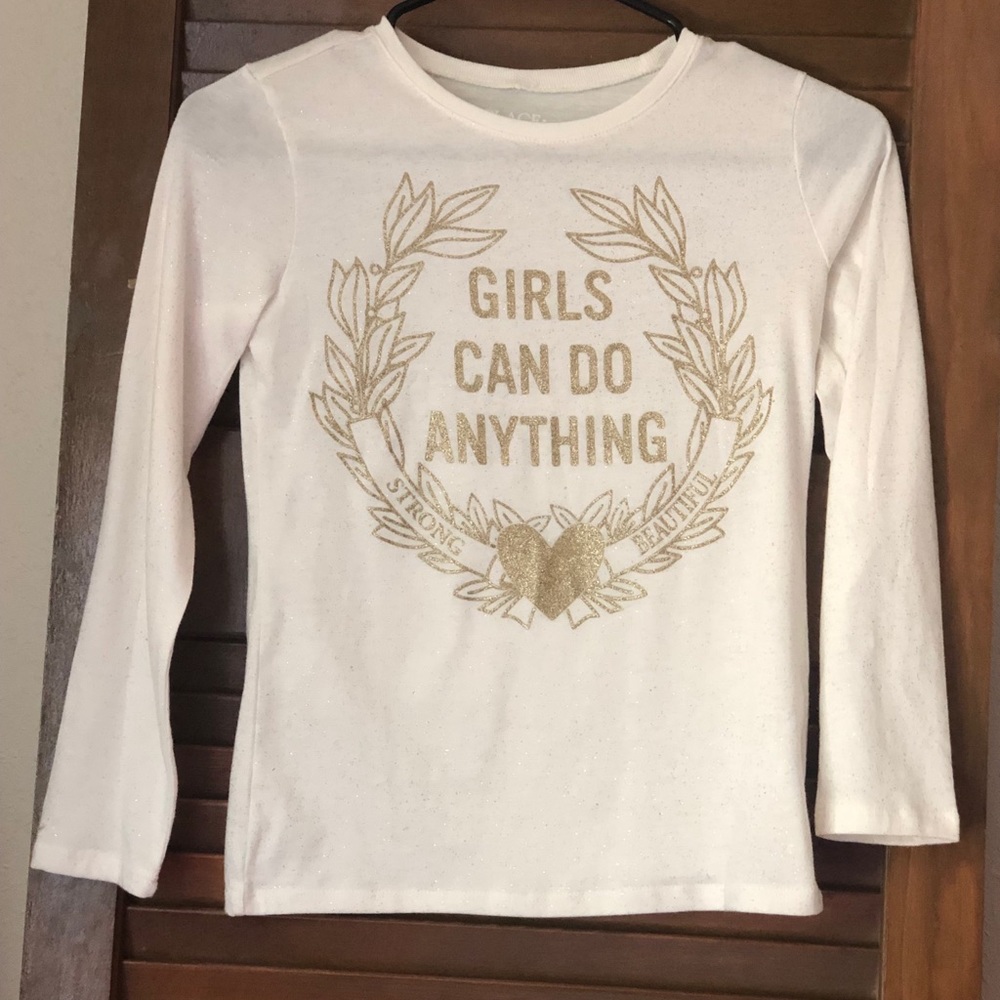 Girls can do anything shirt